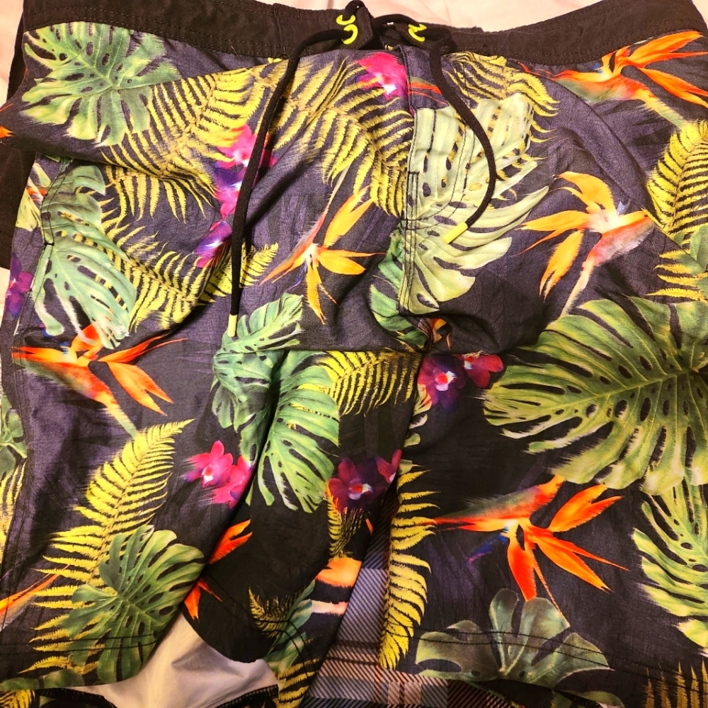 Speedo swim trunks never worn